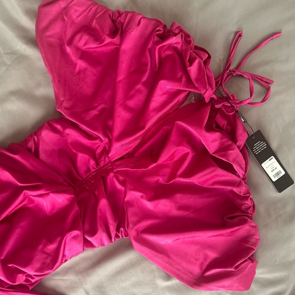 NEW: Pink Ruched Midi Dress - Picture 5 of 5